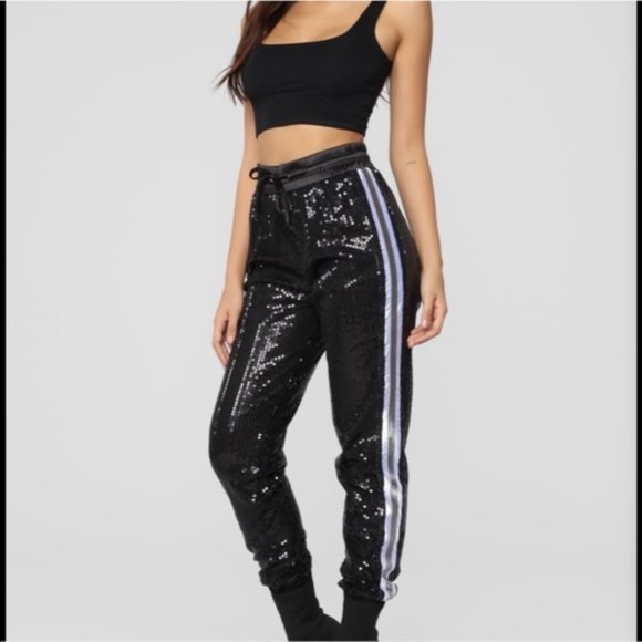 Fashion nova Black sequin Joggers, L, new - Picture 2 of 7